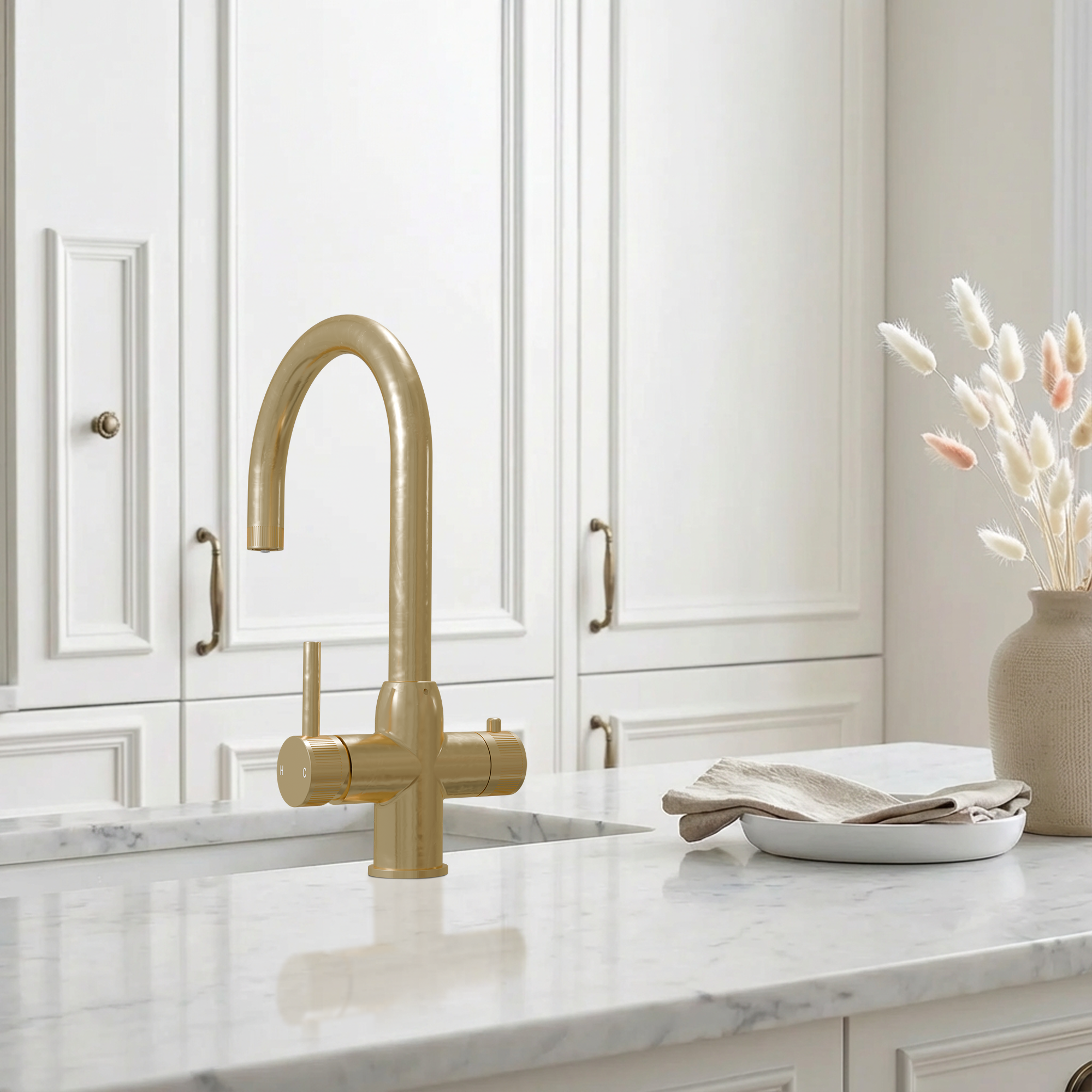 4-in-1 Fohen Areli+ - Brushed Brass