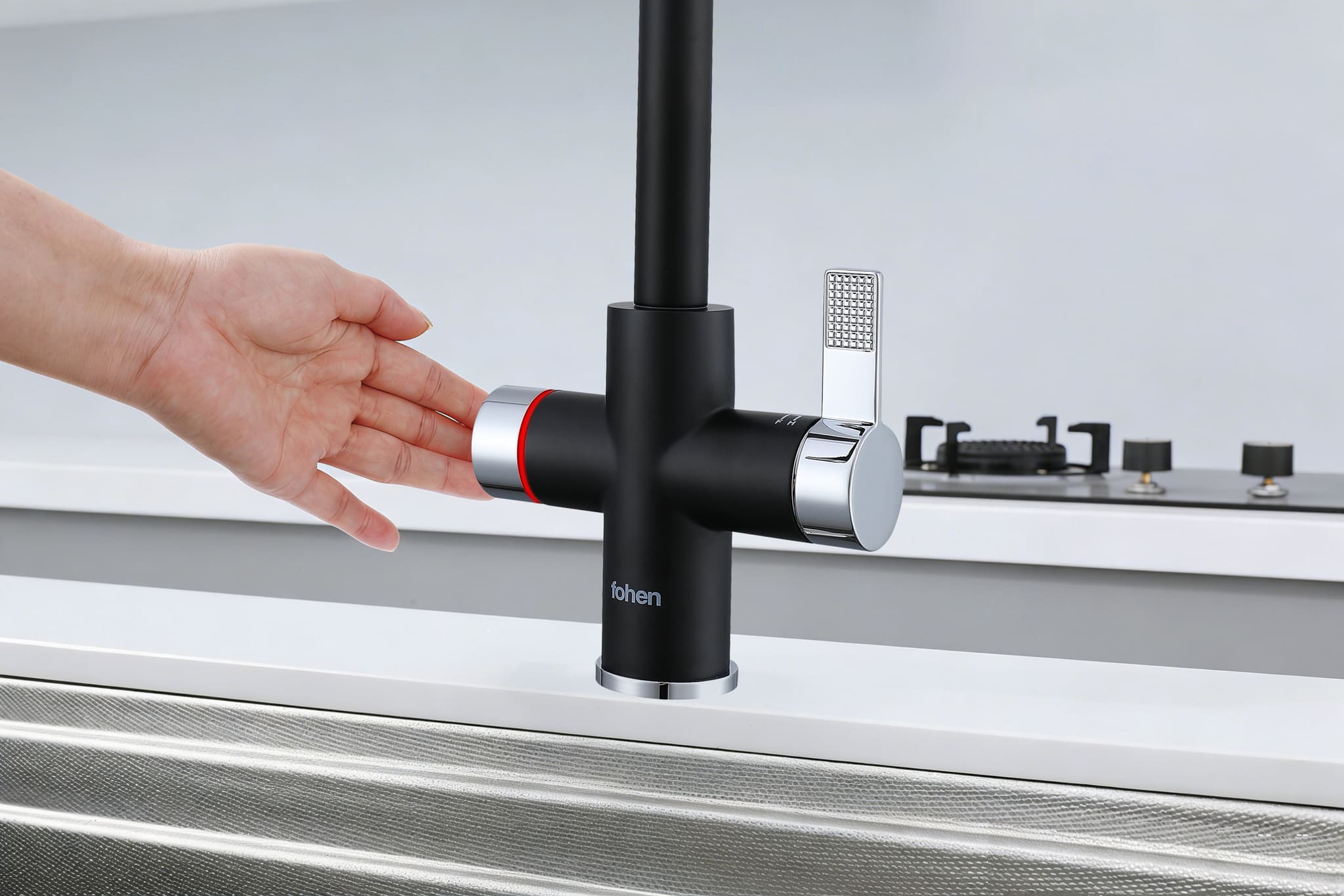 4-in-1 Fohen Fedina Touch - Matt Black & Chrome Accents