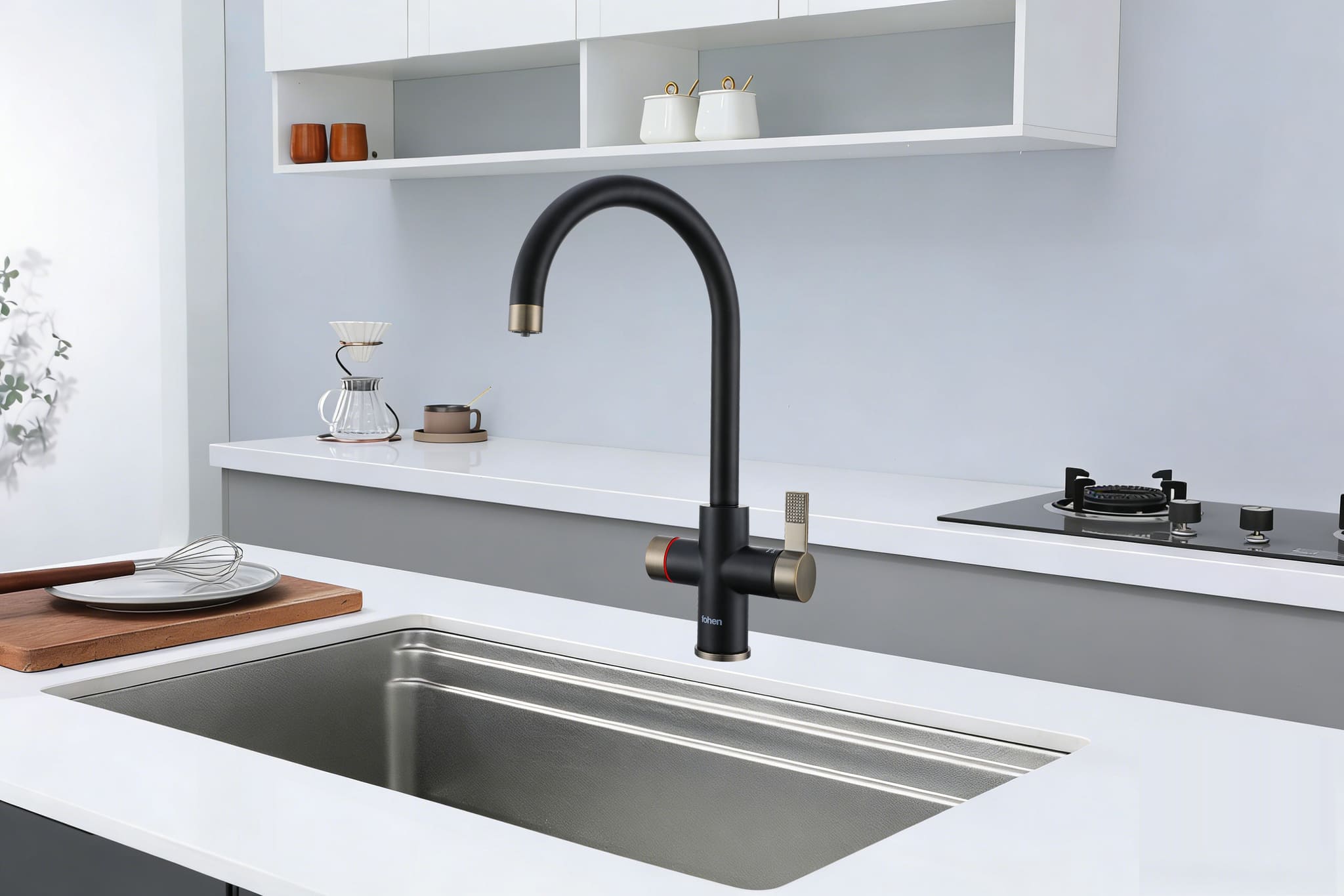 4-in-1 Fohen Fervente Touch - Matt Black with Patinated Brass Accents