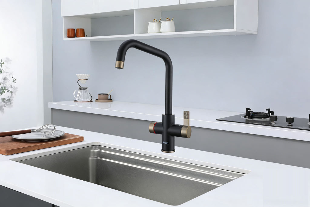 4-in-1 Fohen Fedina Touch - Matt Black & Patinated Brass Accents