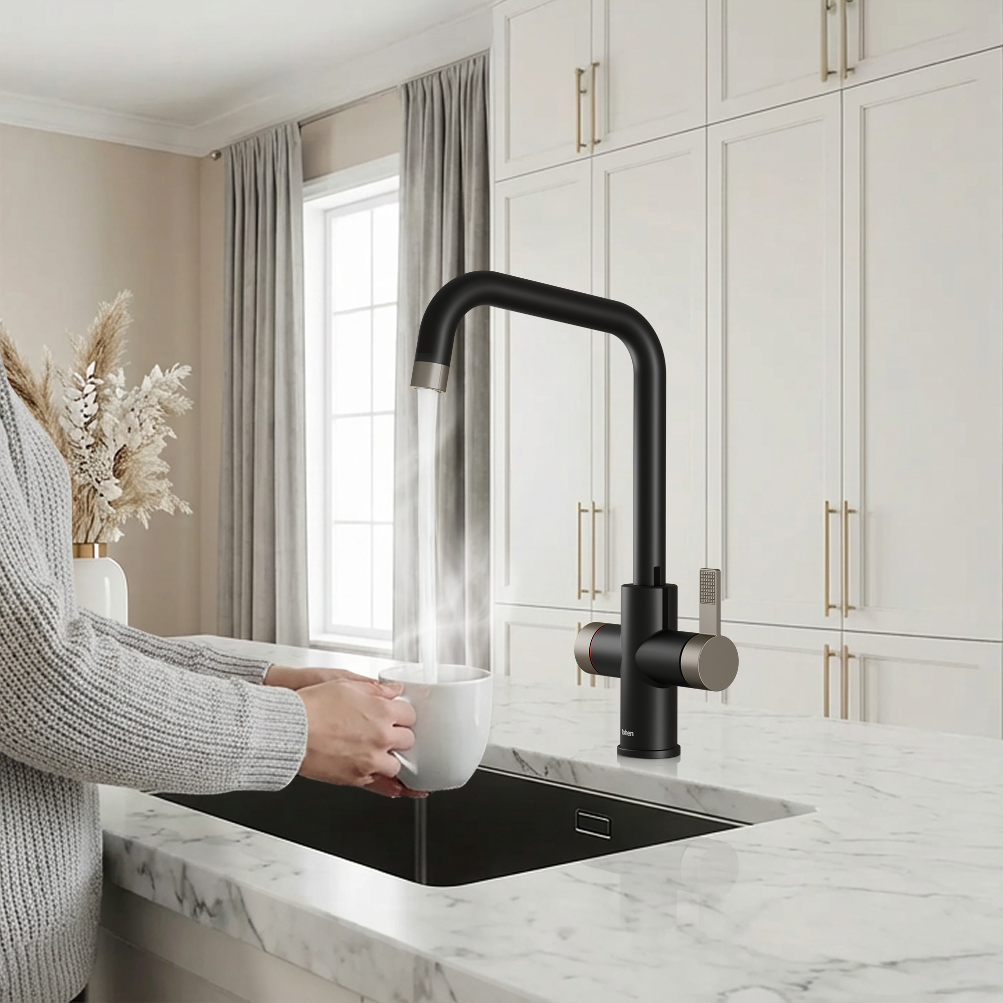 4-in-1 Fohen Fedina Touch - Matt Black & Nickel Accents