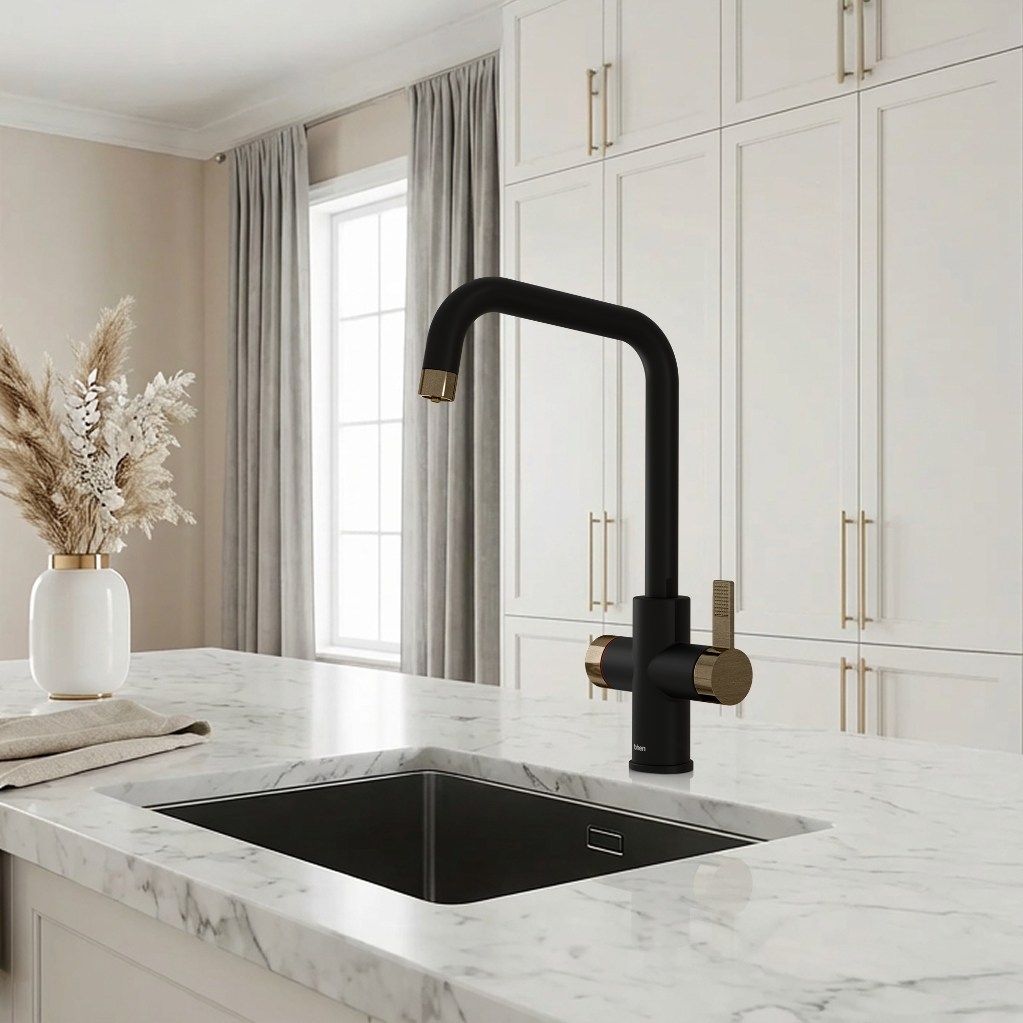 4-in-1 Fohen Fedina Touch - Matt Black & Patinated Brass Accents