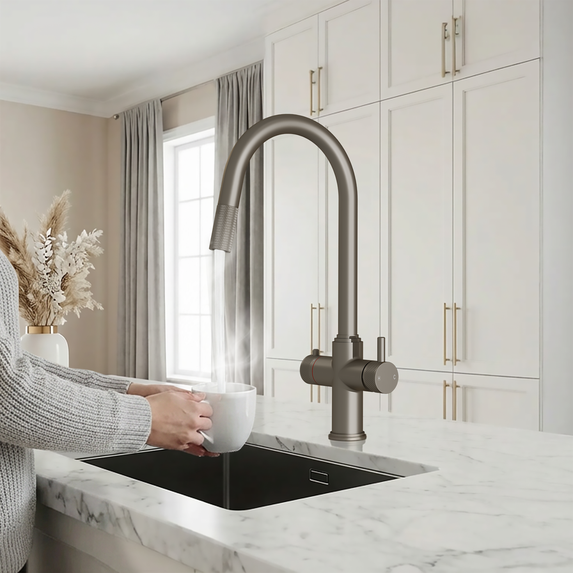 4-in-1 Fohen Kyros Pull Out - Brushed Nickel