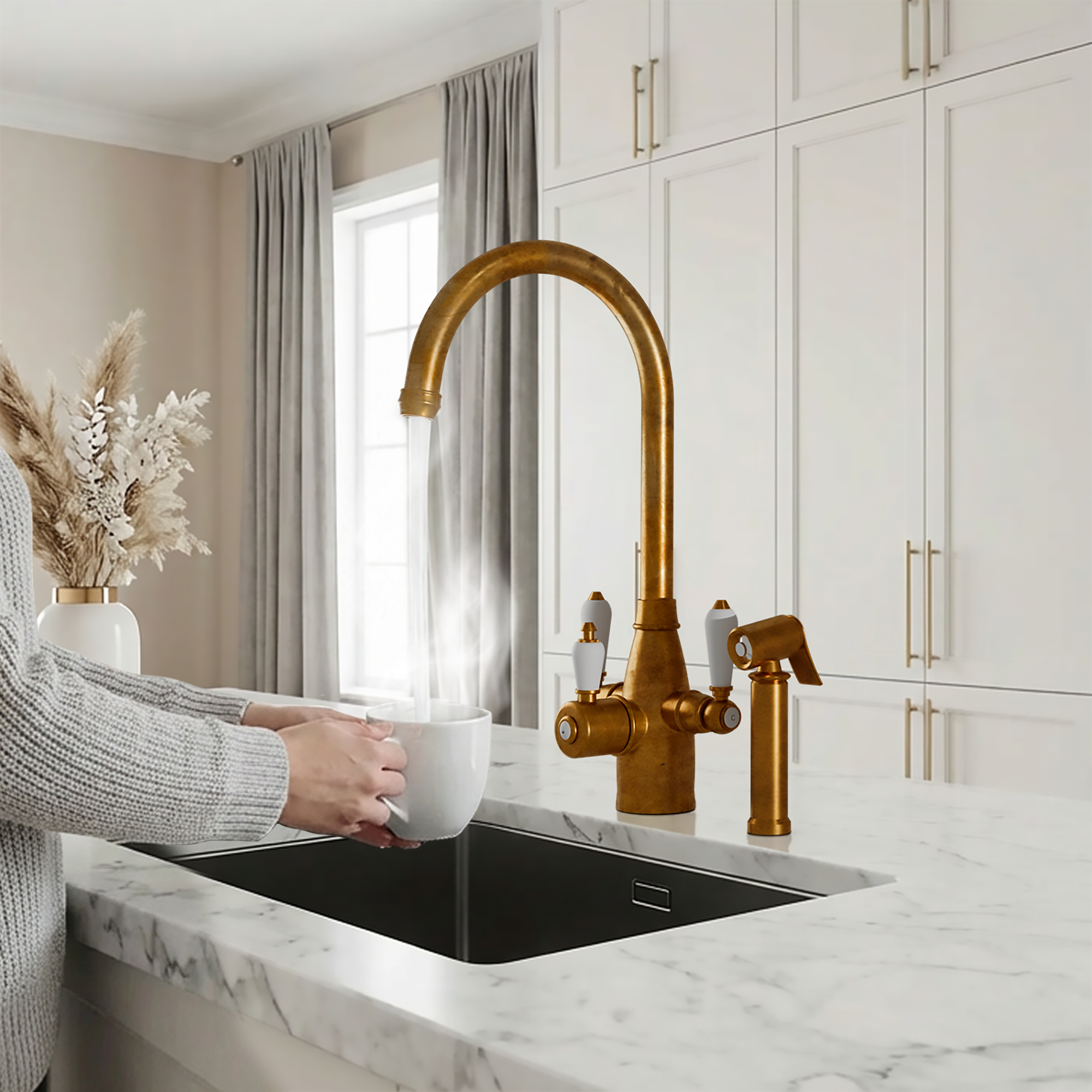 3-in-1 Fohen Tate + Spray - Aged Brass