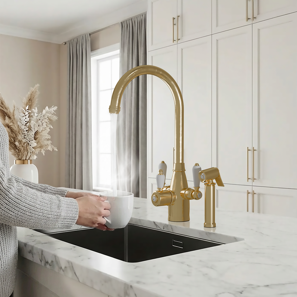 3-in-1 Fohen Tate + Spray - Brushed Brass